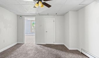 62 Center St, Amsterdam, NY 12010