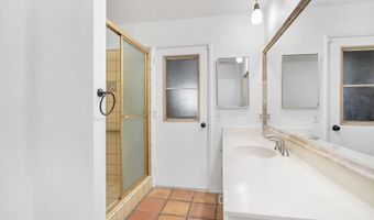 728 Rainbow Hills Rd, Fallbrook, CA 92028