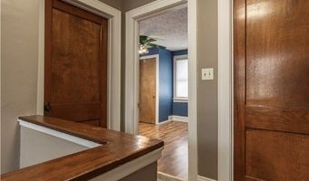 566 Lindell St, Akron, OH 44305