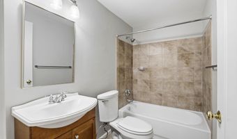 43391 FRENCHMANS CREEK Ter, Ashburn, VA 20147