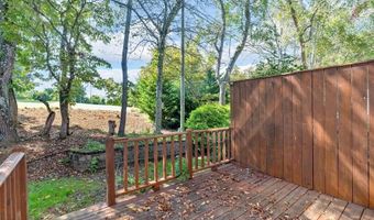 817 NE Wayne Ave 17, Abingdon, VA 24210