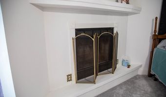 1758 Easons Bluff Rd, Baxley, GA 31513