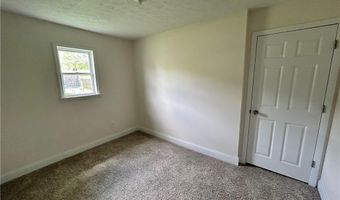 435 S Spicer Dr, Austin, IN 47102