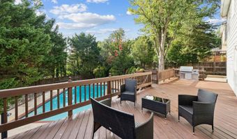 4606 HOLBORN Ave, Annandale, VA 22003