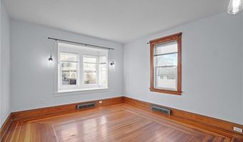 199 Woodward Ave 1, East Providence, RI 02914