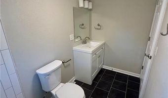 403 E Chestnut St, Archie, MO 64725