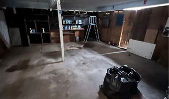 909 Highland Ave, Alice, TX 78332
