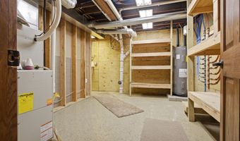 1211 N State St, Aberdeen, SD 57401