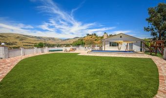 9175 Yucca Hls, Agua Dulce, CA 91390