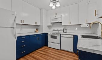 1920 E FRANCES St, Appleton, WI 54911