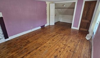 30 River Rd, Arlington, VT 05250