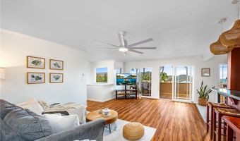1408 Auwaiku St, Kailua, HI 96734