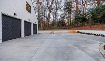 2983 Habersham Ct NW, Atlanta, GA 30305