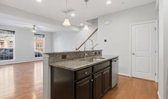 42143 PIEBALD Sq, Aldie, VA 20105