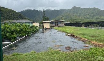 53-720 Kamehameha Hwy 2A, Hauula, HI 96717