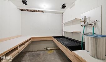 1214 Birch Ln, Cody, WY 82414