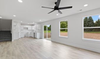 2018 Green Acres Dr, Adrian, MI 49221