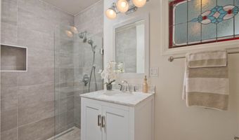 16529 Adlon Rd, Encino, CA 91436