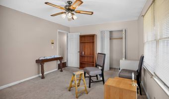823 Birdie Dr, Abingdon, VA 24211