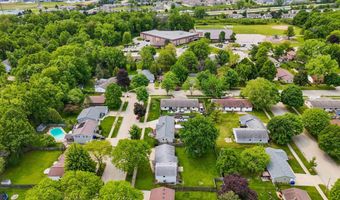 57 SOLAR Cir, Appleton, WI 54915