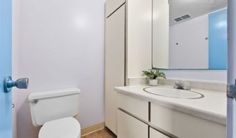 1031 Ala Napunani St 401, Honolulu, HI 96818