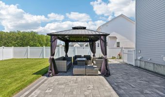 4 Bridle Path, Bayville, NJ 08721