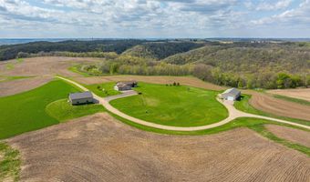 W1660 Maplewood Lane, Alma, WI 54610