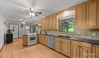 210 Meadow Run Ext, Asheville, NC 28806