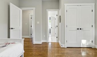 9206 FERNWOOD Rd, Bethesda, MD 20817