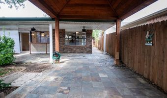 5229 Pruitt Dr, The Colony, TX 75056