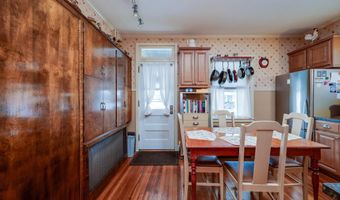 2241 FAIRVIEW Ave, Reading, PA 19606