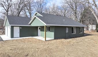 1142 Thomas Dr NE, Alexandria, MN 56308