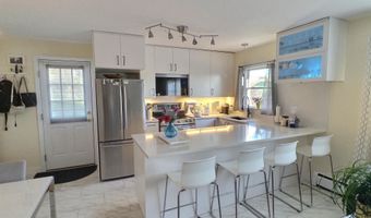 42 Millbrook Ln, Auburn, ME 04210
