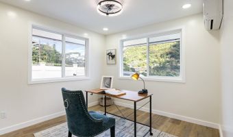 3058 Uaawa Pl, Honolulu, HI 96819