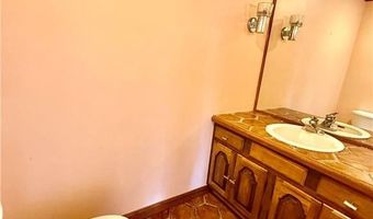 74 Plymouth Rd, East Providence, RI 02914