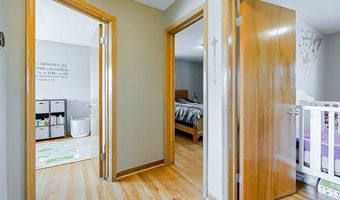 8634 Allen Rd, Allen Park, MI 48101