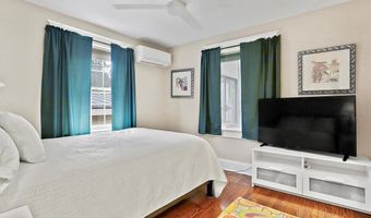 2347 S ARLINGTON RIDGE Rd, Arlington, VA 22202