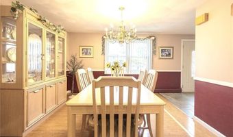 9 Patricia Dr, North Providence, RI 02904