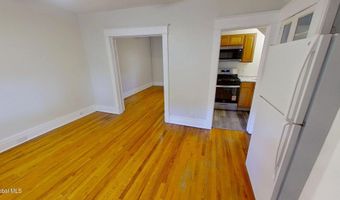568 Park Ave Apt 1, Albany, NY 12208