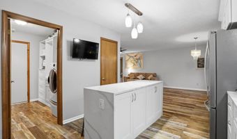8612 Lockwood Pl, Indianapolis, IN 46217