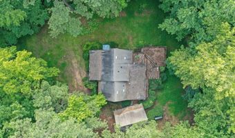 6137 Collins, Acworth, GA 30101