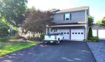 11 Bracket Cir, Charlestown, NH 03603