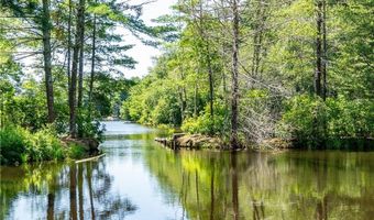 125 Whitehead Rd, Coventry, RI 02816