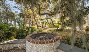 31 Anchorage Way, Beaufort, SC 29902