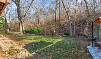 19 Enchanted Forest Dr, Arnold, MO 63010