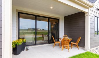 2015 Lacey Dr, Ames, IA 50010