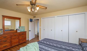 912 S 6th St, Artesia, NM 88210