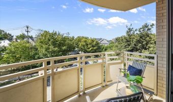 7111 WOODMONT Ave 402, Bethesda, MD 20815