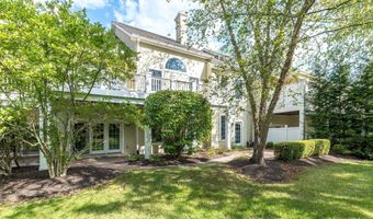 5812 HICKORY HOLLOW Ln, Doylestown, PA 18902