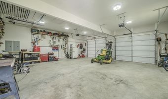 265 JOHN C BRECKENRIDGE Cv, Adamsville, TN 38310